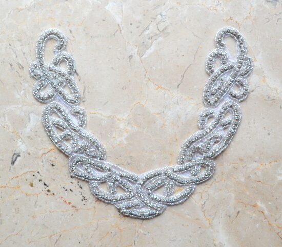 Chevelle Rounded Rhinestone Collar Applique (Iron-On) Chevelle Rounded Rhinestone Collar Applique (Iron-On)