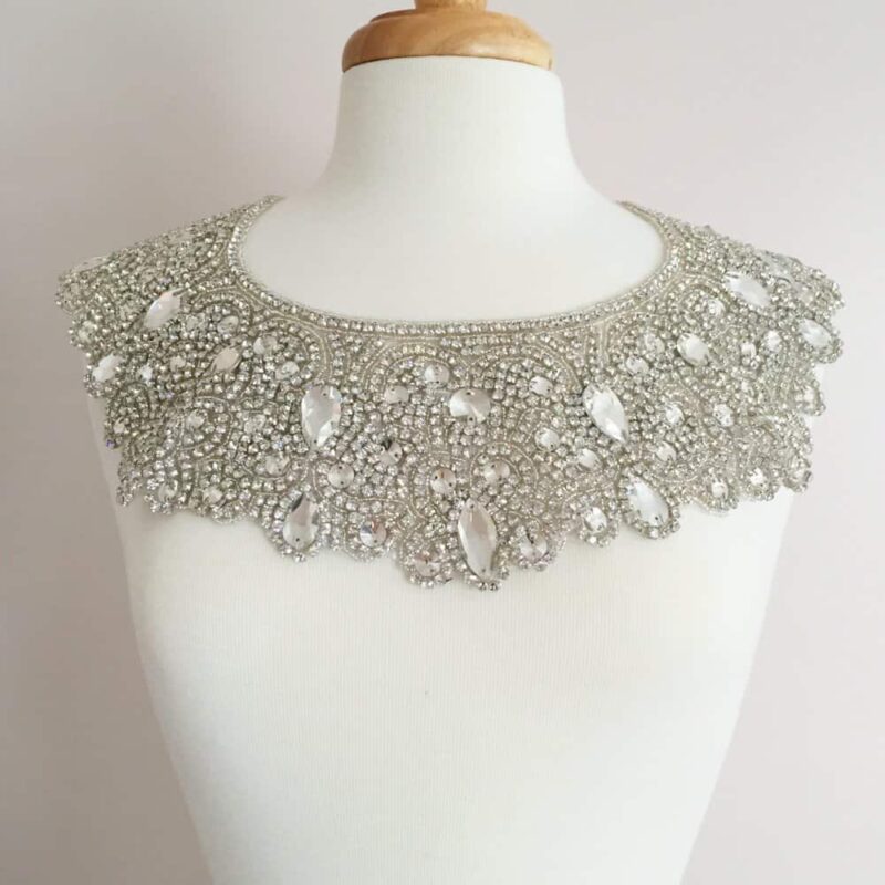 Octavia Crystal Rhinestone Neckpiece (Iron-On) Octavia Crystal Rhinestone Neckpiece (Iron-On)