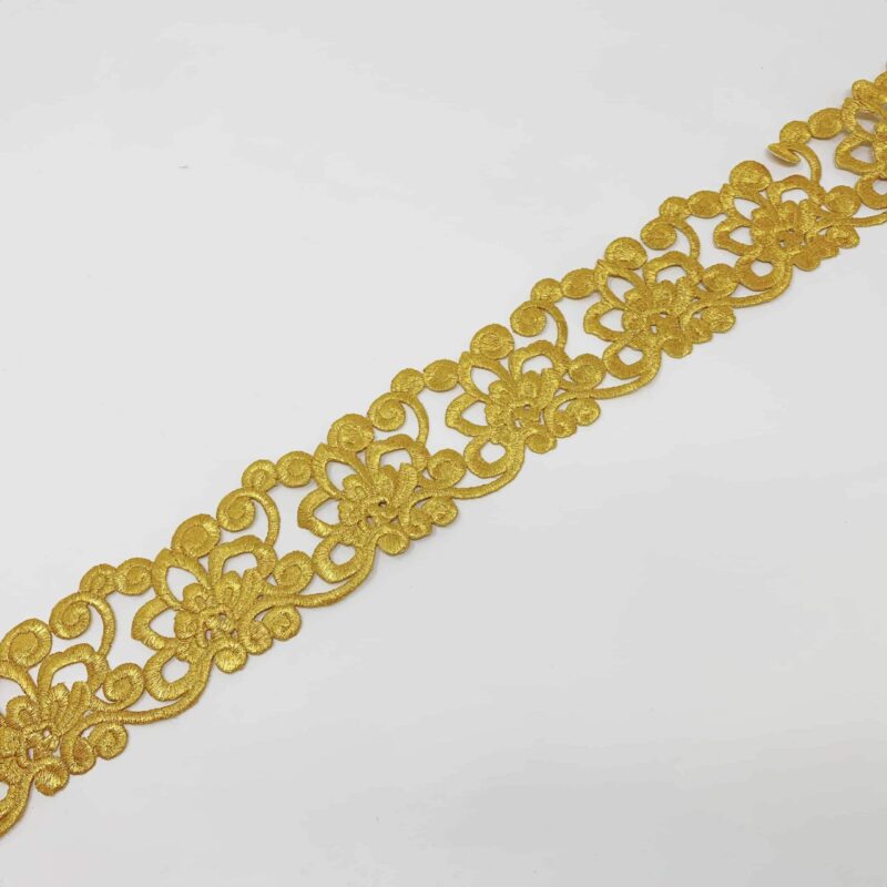 Ornate Embroidered Floral Scroll Trim | Iron-on