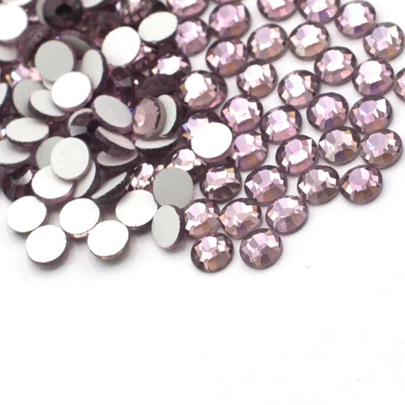 31 lt amethyst 20 Premium Flatback Rhinestones (Light Amethyst) SS16,SS20,SS30