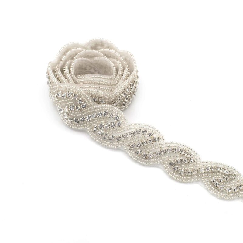 RT376-SIL Silver Swirl Rhinestone Beaded Trim