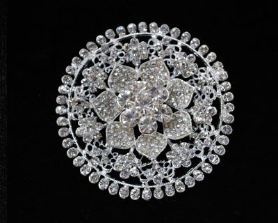 Flower Circle Rhinestone Brooch