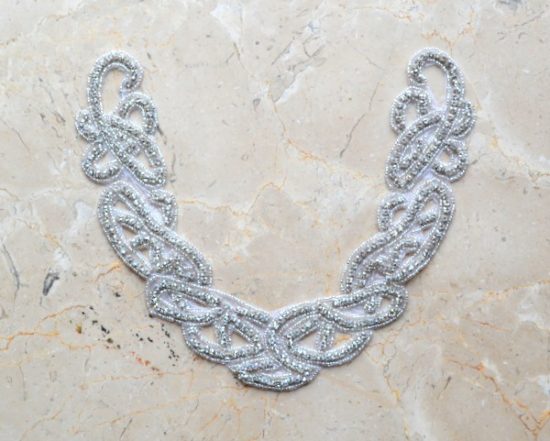 Chevelle Rounded Rhinestone Collar Applique (Iron-On)