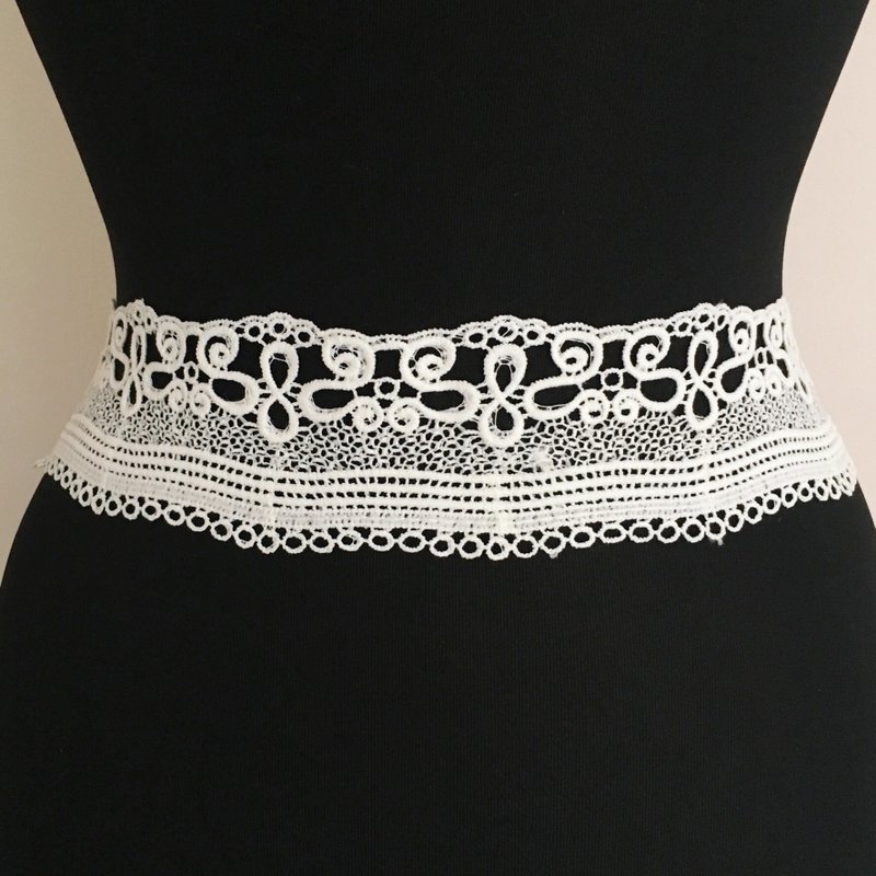 Abstract Cotton Lace Trim - Shine Trim