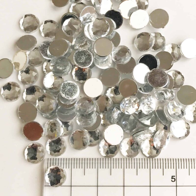 8mm Round Clear Acrylic Gem Stones (Pack of 1000) 8mm Round Clear Acrylic Gem Stones (Pack of 1000)