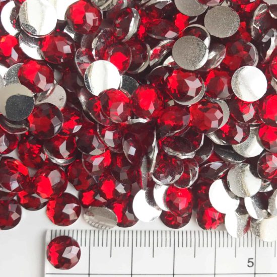 8mm Round Red Acrylic Gem Stones (Pack of 1000)