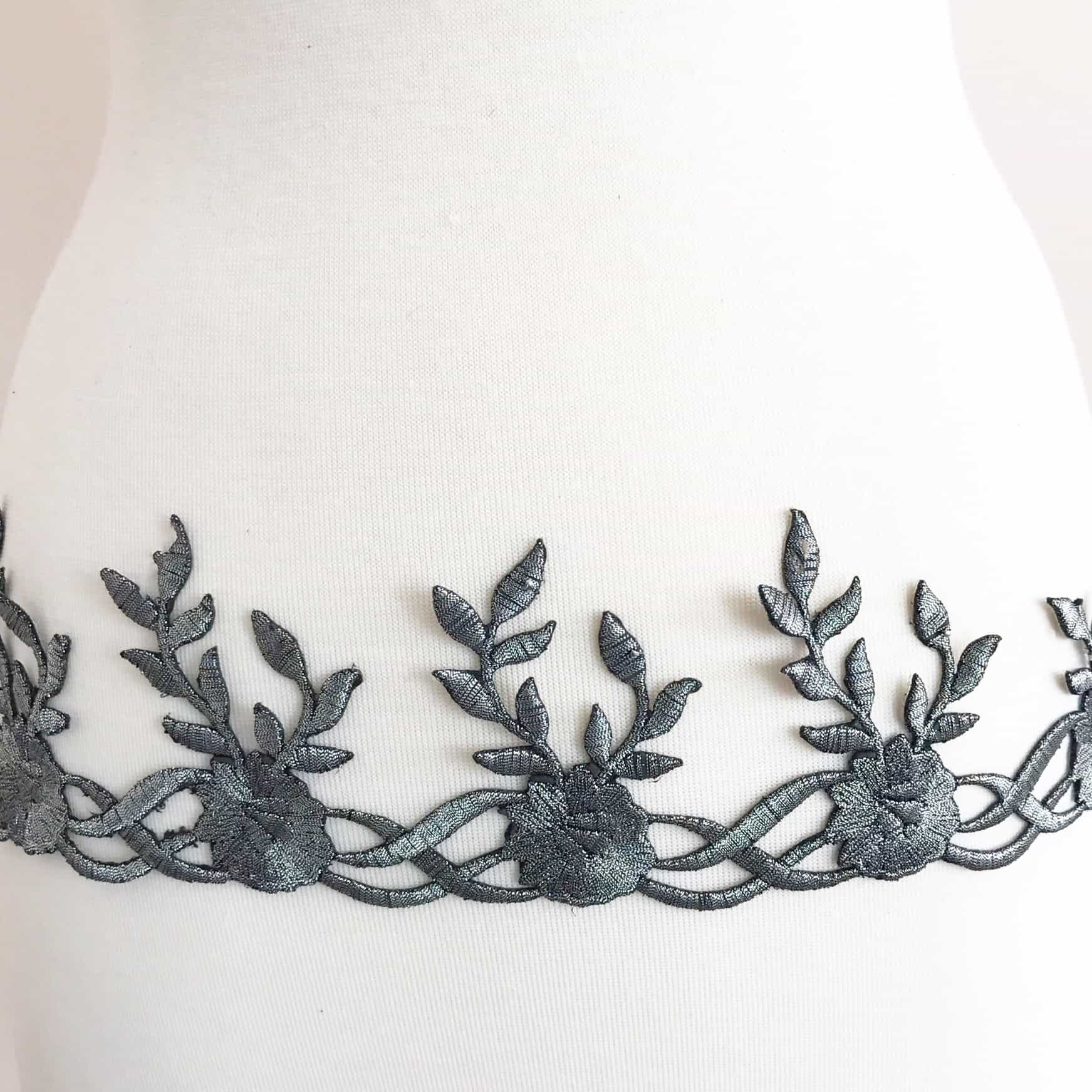 Embroidered Floral Leaf Trim (Iron-On)