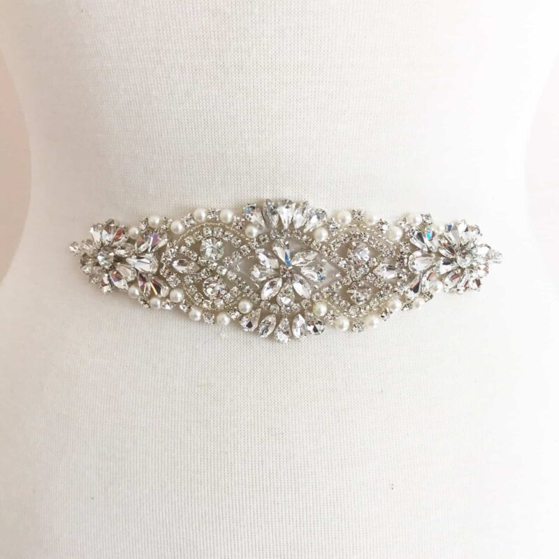 Bettyna Crystal Pearl Applique (Iron-On) Bettyna Crystal Pearl Applique (Iron-On)