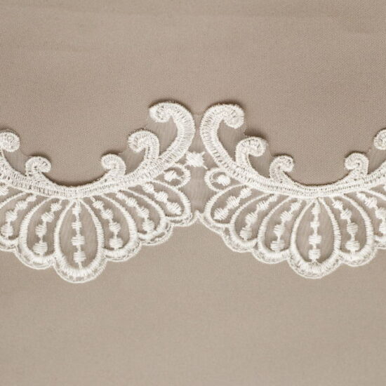 Simona Scallop Organza Lace Trim