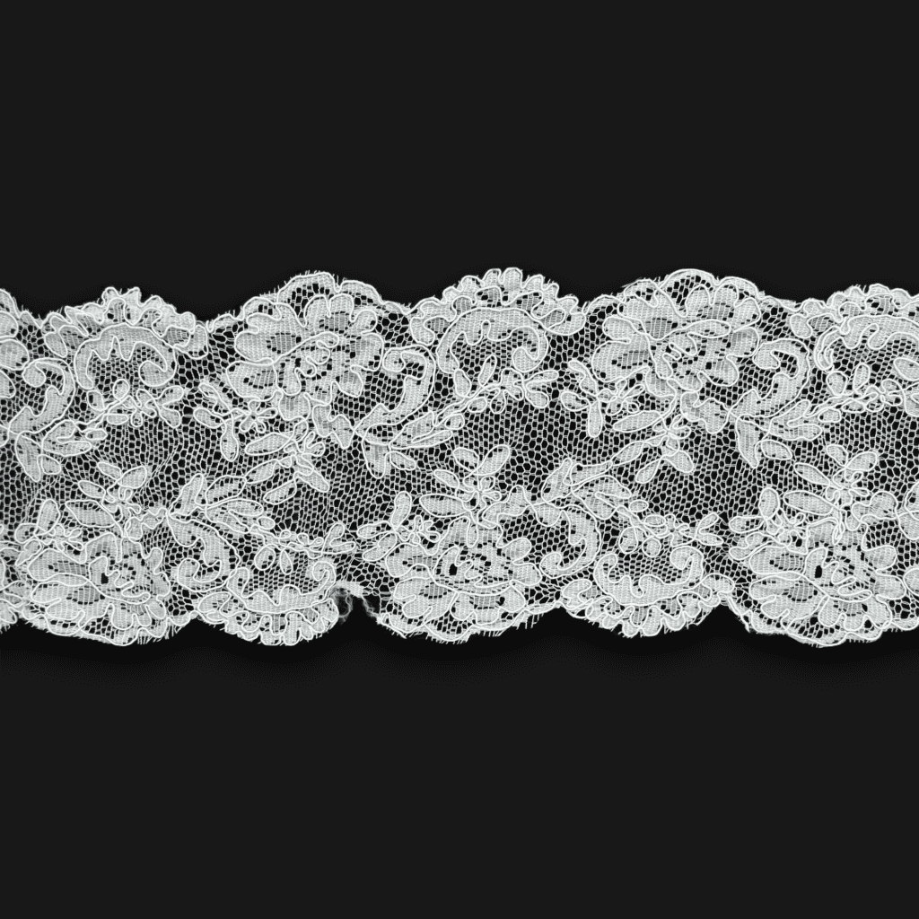 IMG_0768 Ethereal Lace Trim